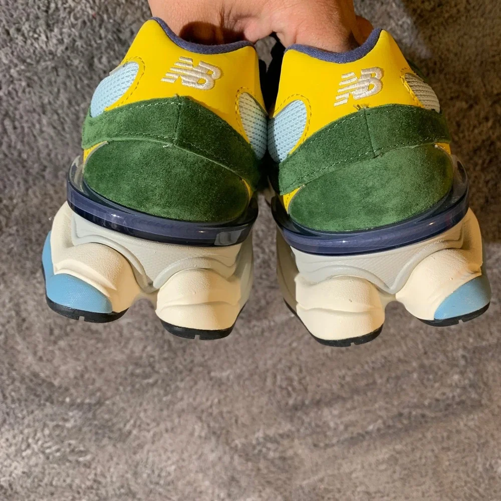 New Balance 9060 Green Blue Yellow Mens Sneakers U9060LDA Size‎ 9.5US